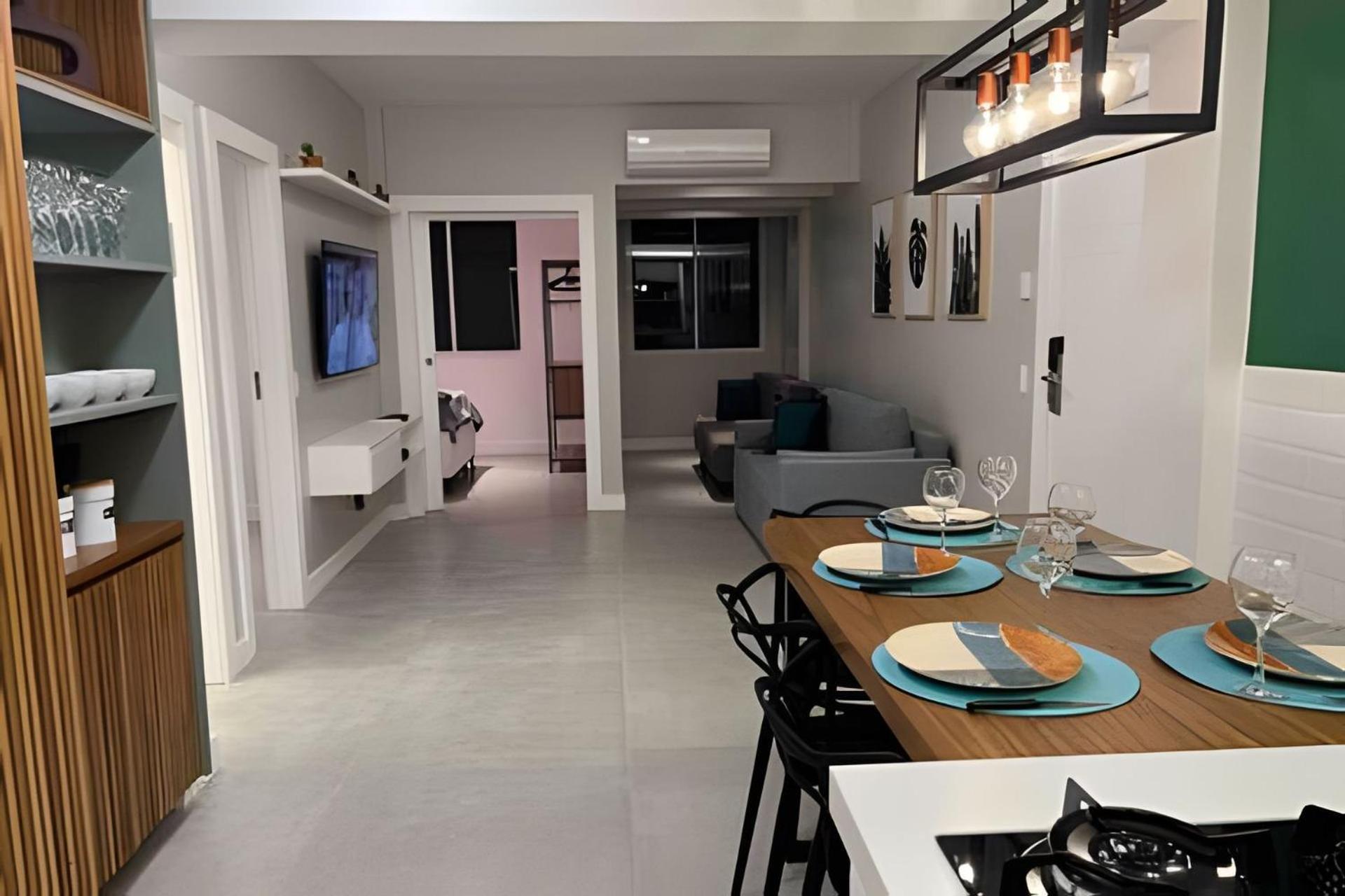 Appartement 2 Quartos Reformado Na Quadra Da *